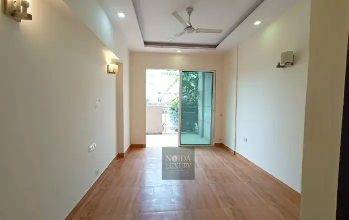 2 BHK flat for sale in Commonwealth Games Village residential complex Delhi