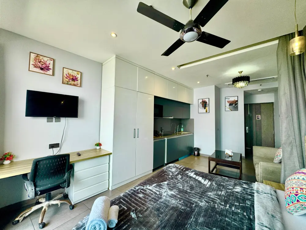 CityGlow 28 bedroom interior at Supernova 94 Noida service apartment
