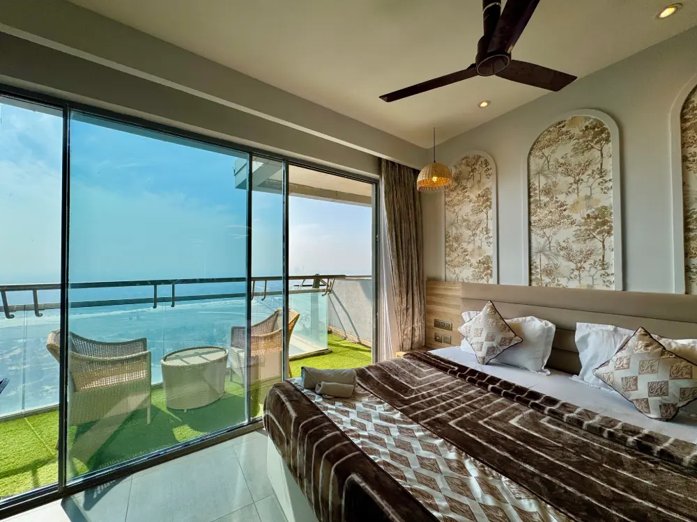 Eleve 31 panoramic river view from the living room, Supernova Spira Noida