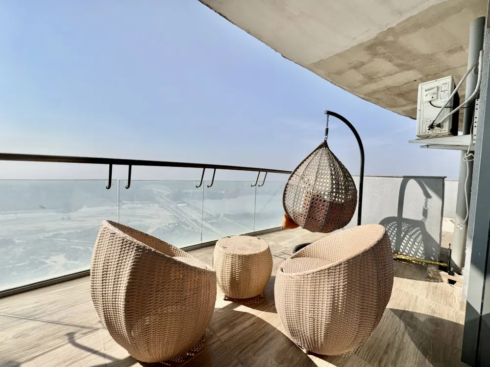 RiverAura 33 Supernova Spira Noida high floor luxury apartment skyline view